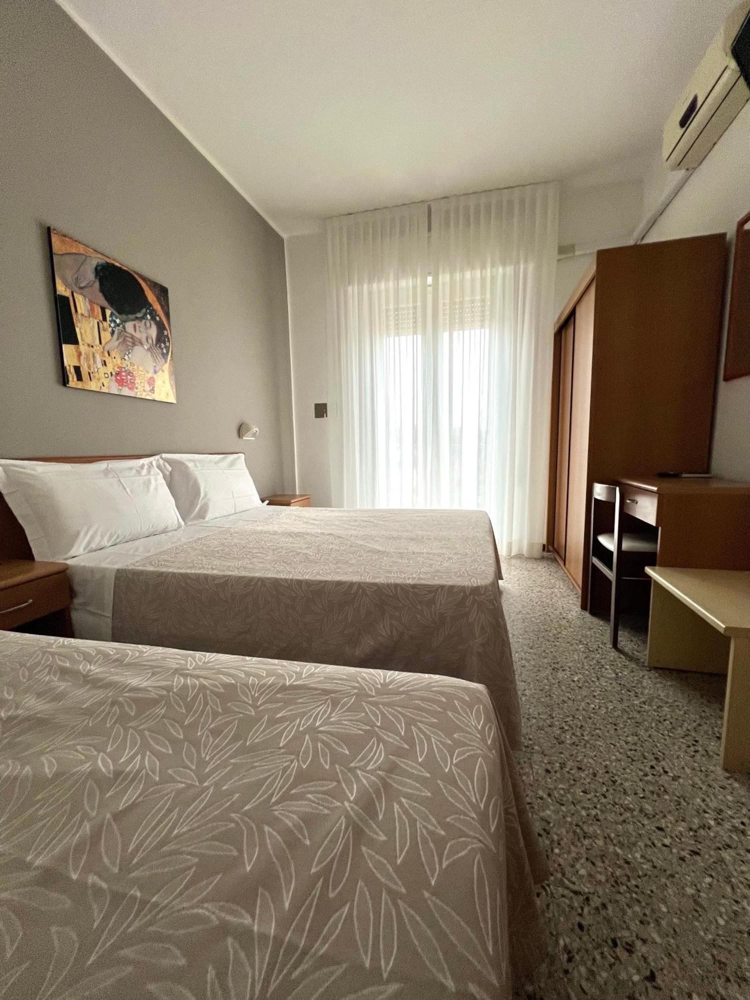 Hotel B&B Ardea ริมินี ภายนอก รูปภาพ